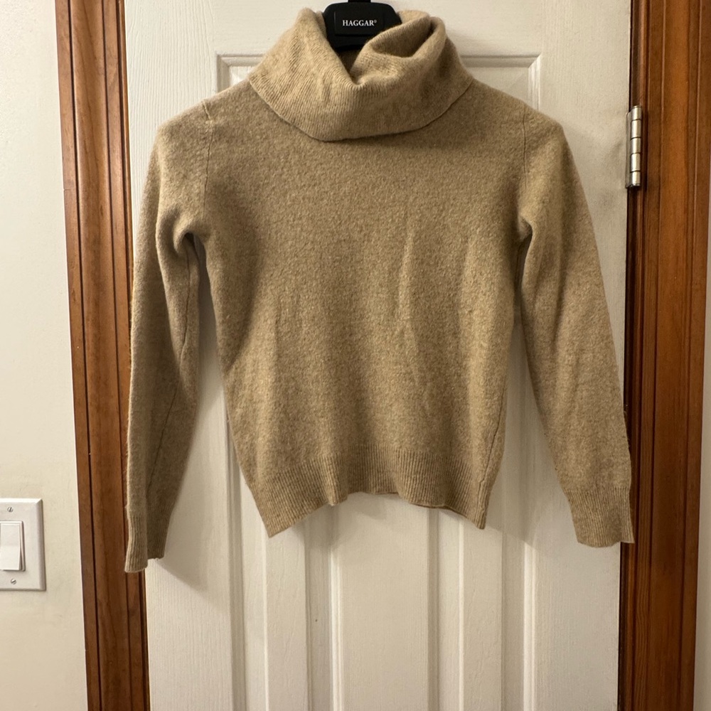 Vintage Tan 100% Cashmere Sweater - William Kasper